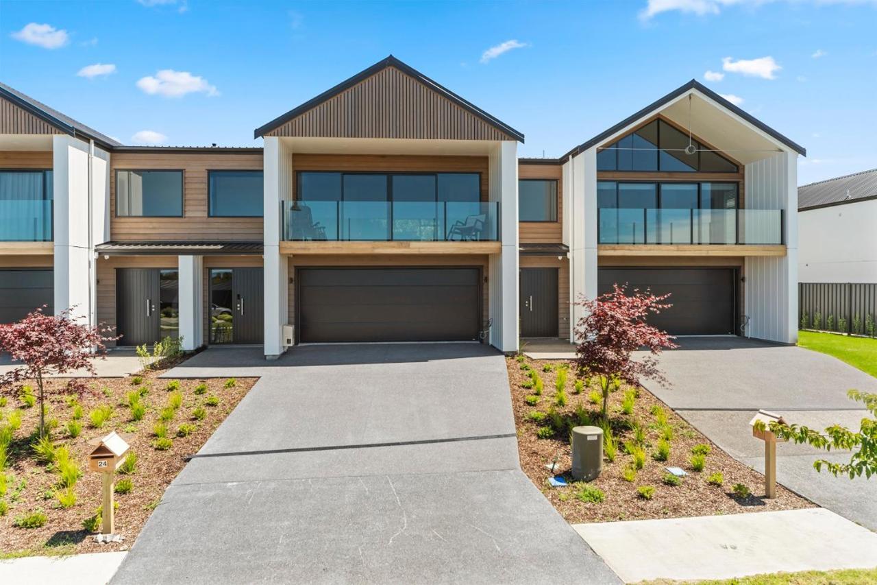 Blue Dun Views - Taupo Apartman Kültér fotó