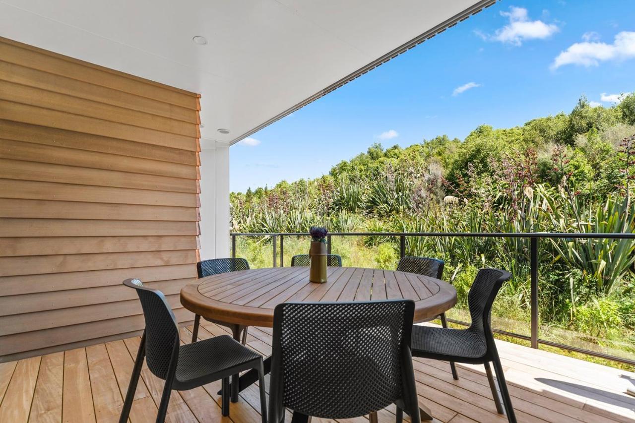 Blue Dun Views - Taupo Apartman Kültér fotó